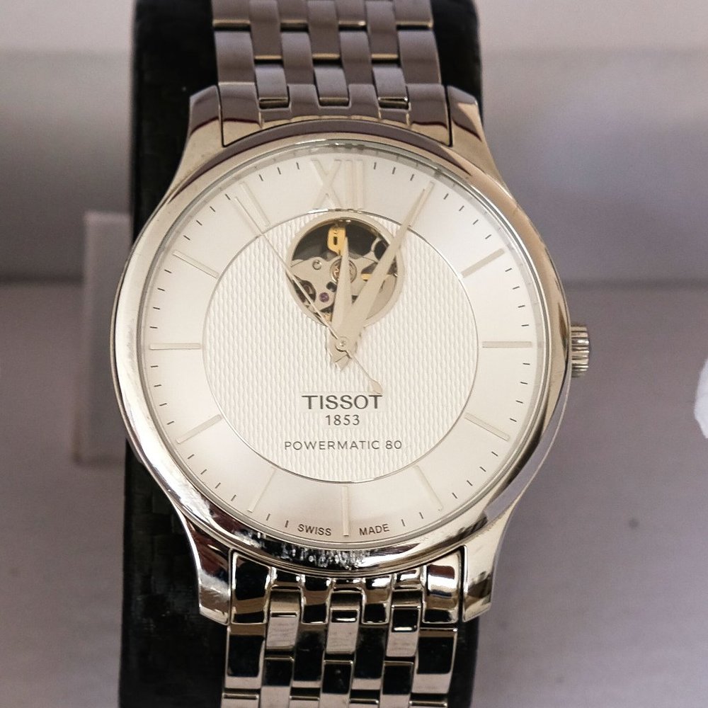 Stunning Swiss-made Tissot Powermatic 80 Open Heart Wristwatch